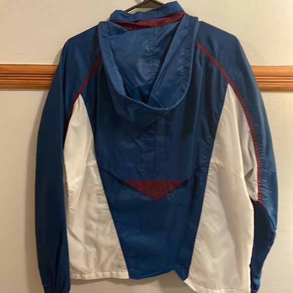 Nike Windbreaker - Picture 2 of 7